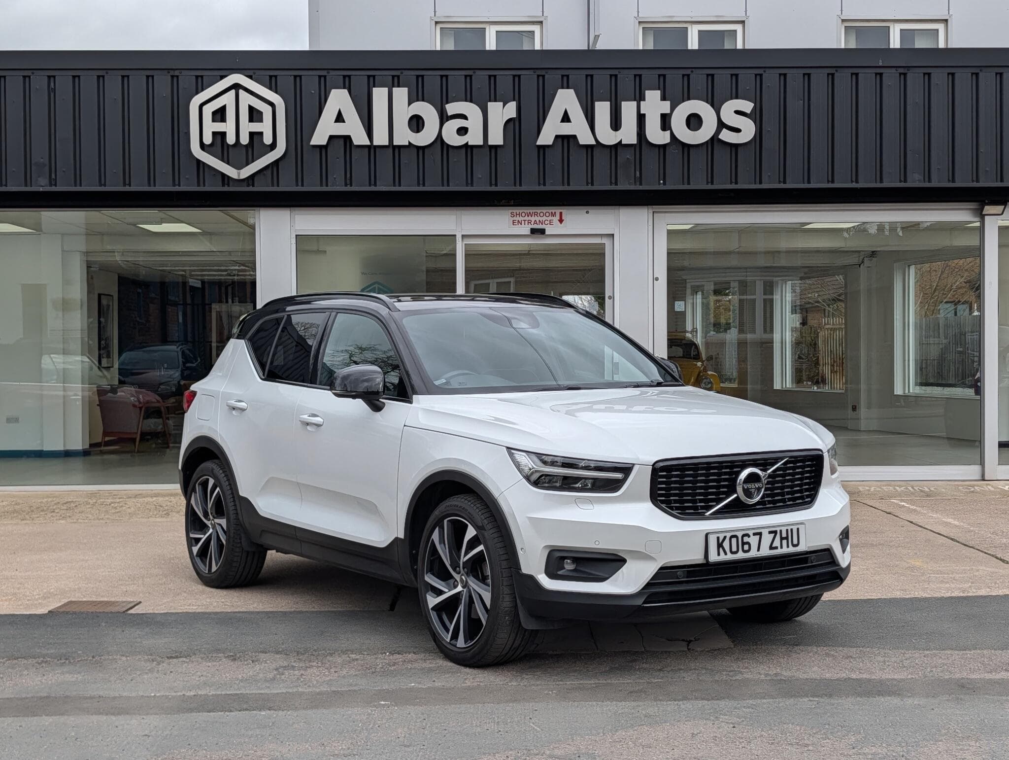 Volvo XC40